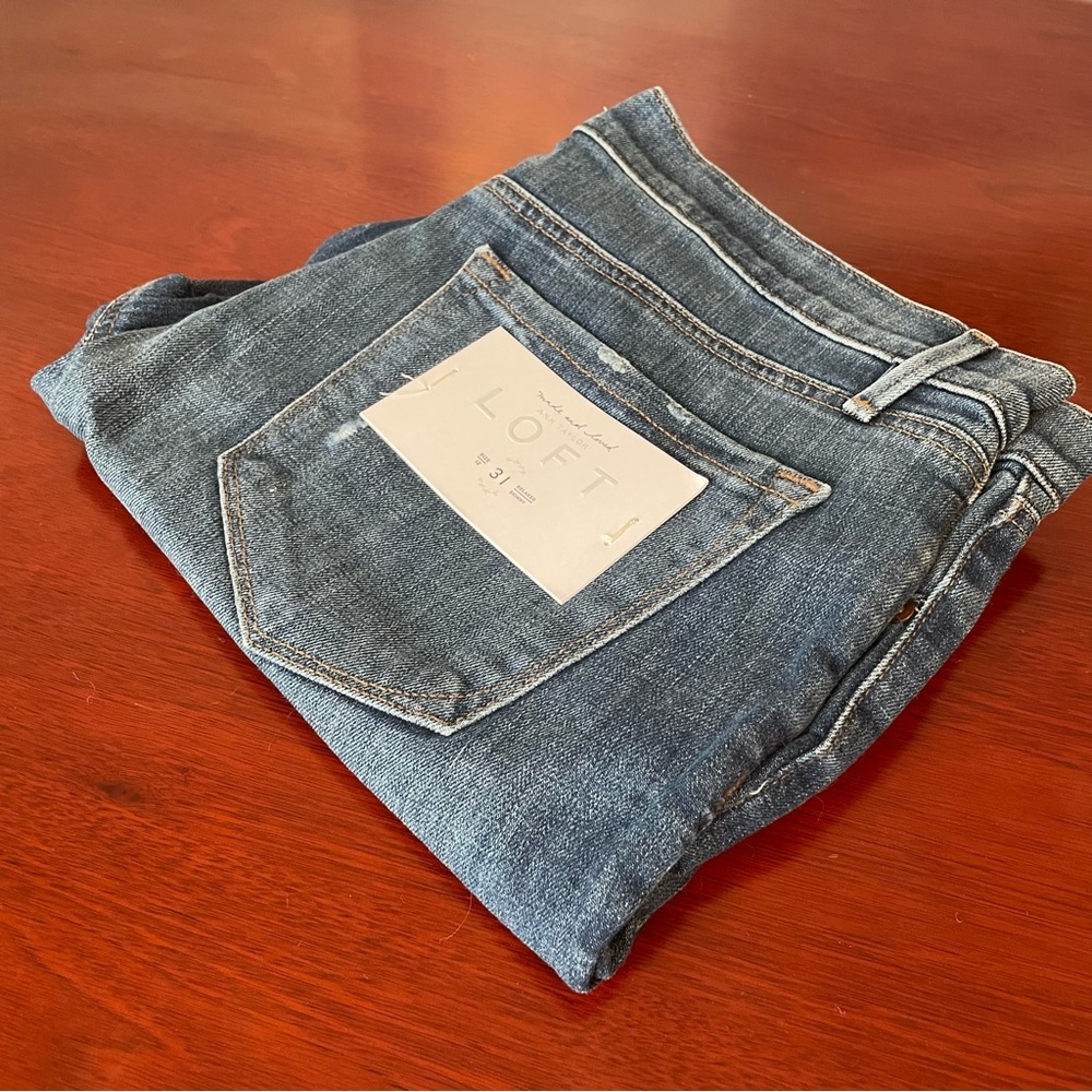 LOFT Relaxed Skinny Jeans, NWT